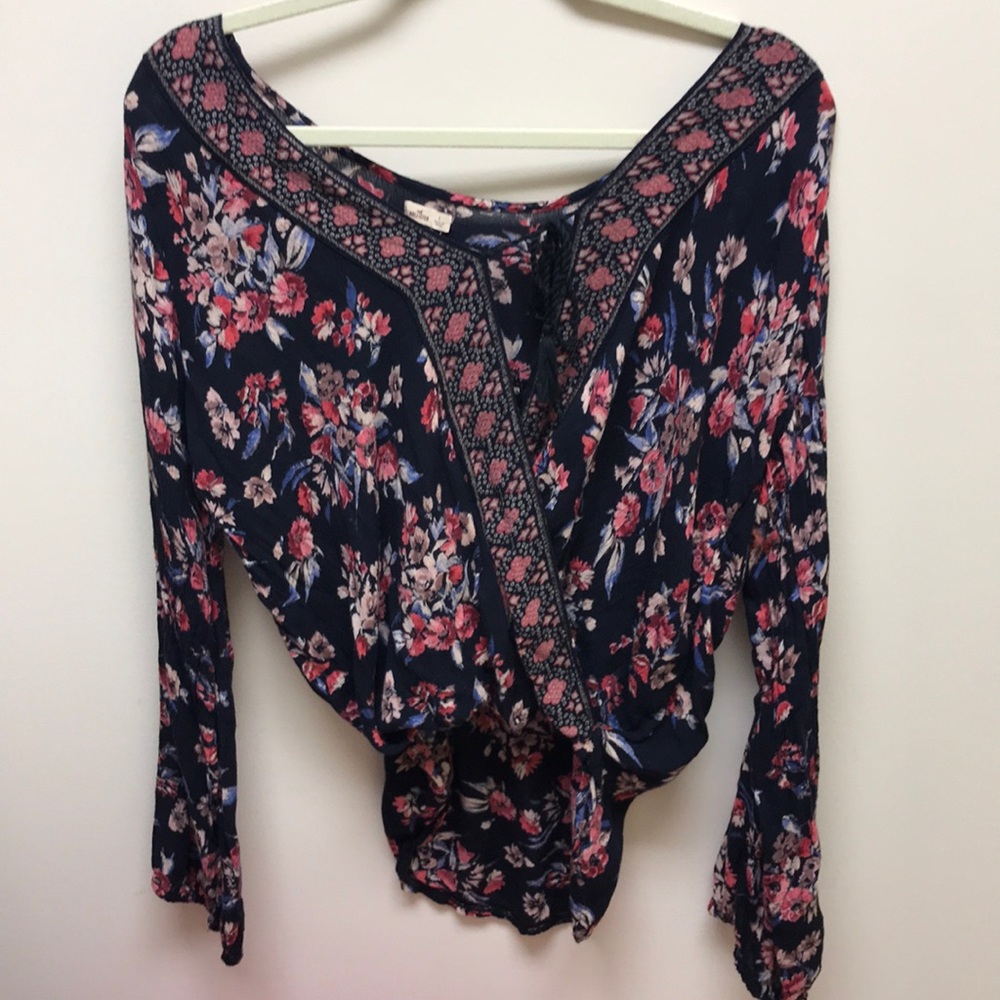 Hollister front tie top